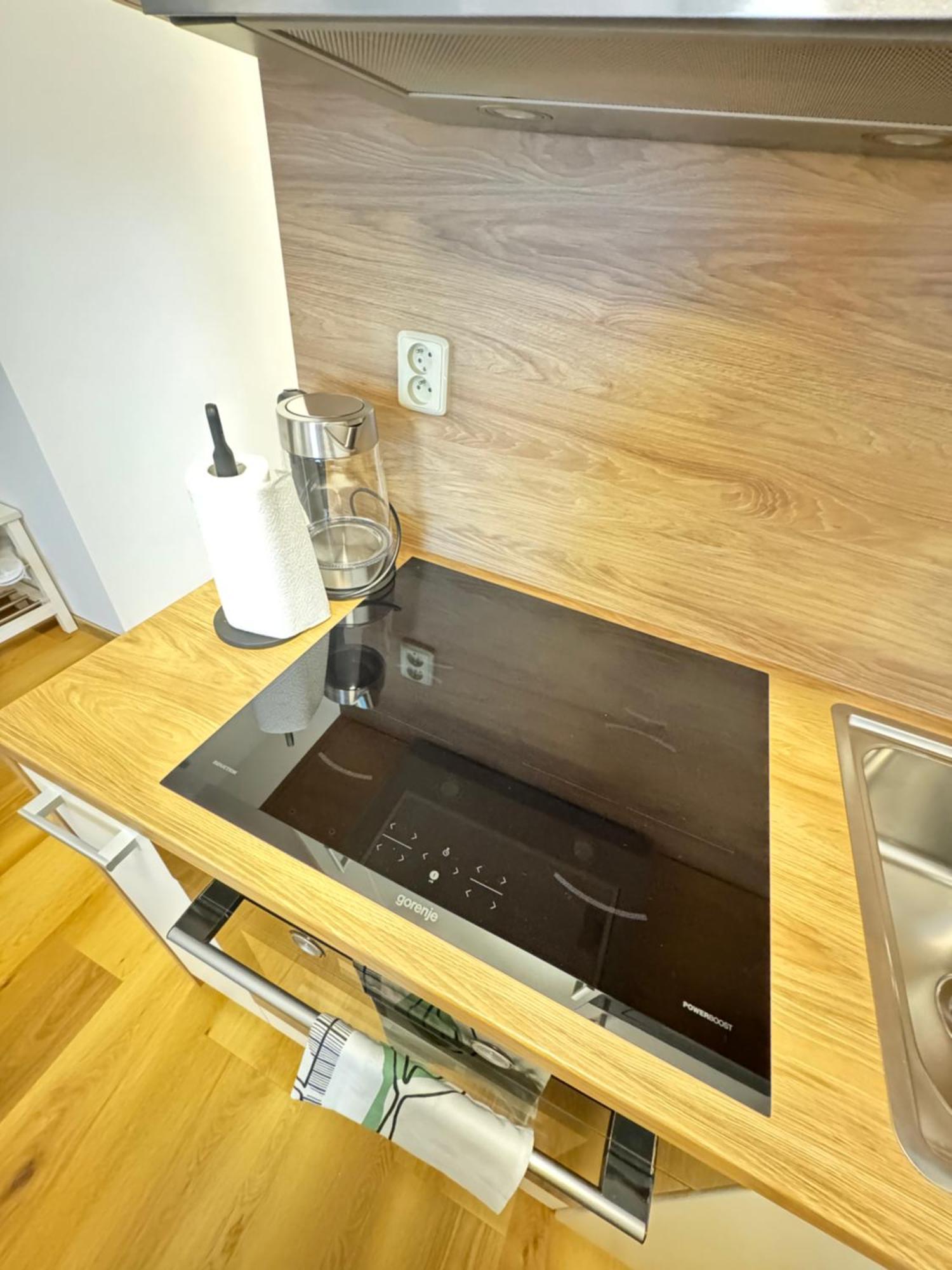 Riverside Apartment Praha Exterior photo